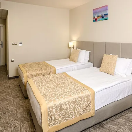 Laguna Park Sunrise 4* サニービーチ