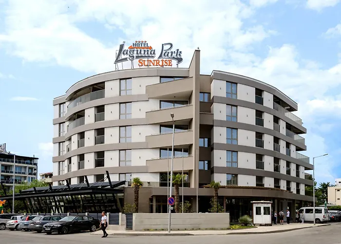 Laguna Park Sunrise 4* 阳光海滩