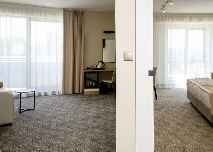 Laguna Park Sunrise 酒店 4*