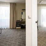 Laguna Park Sunrise Hotel 4*