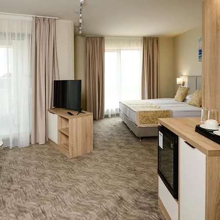 Laguna Park Sunrise サニービーチ